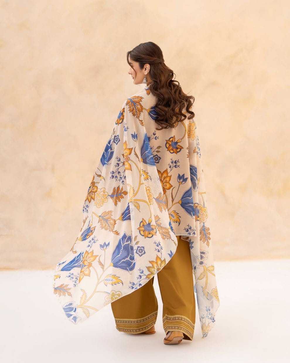 Mehreen 3PC EMBROIDRED
