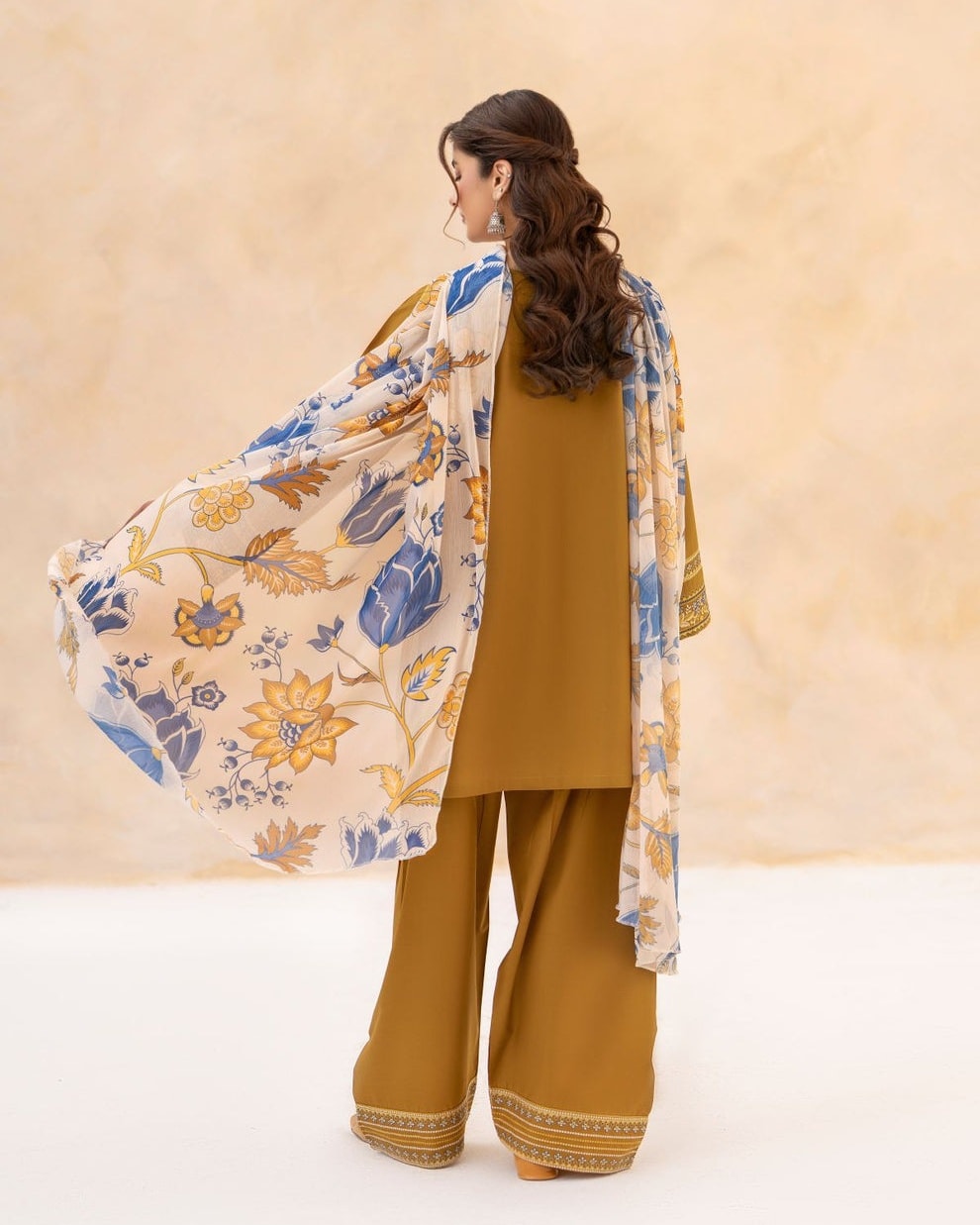Mehreen 3PC EMBROIDRED
