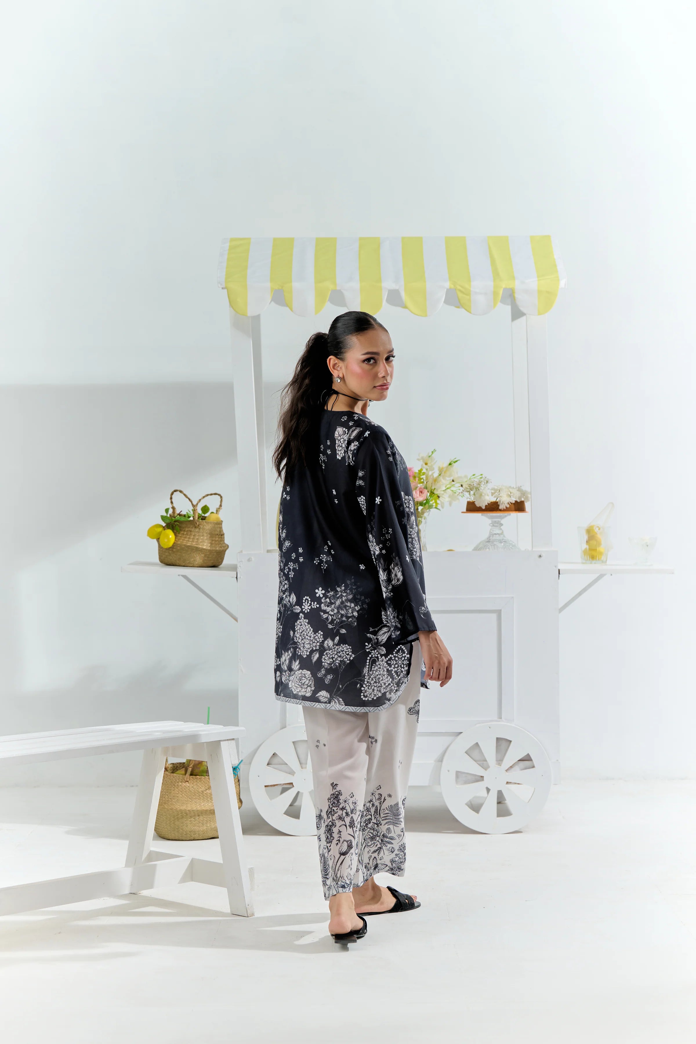 Pearl Petals 2 piece