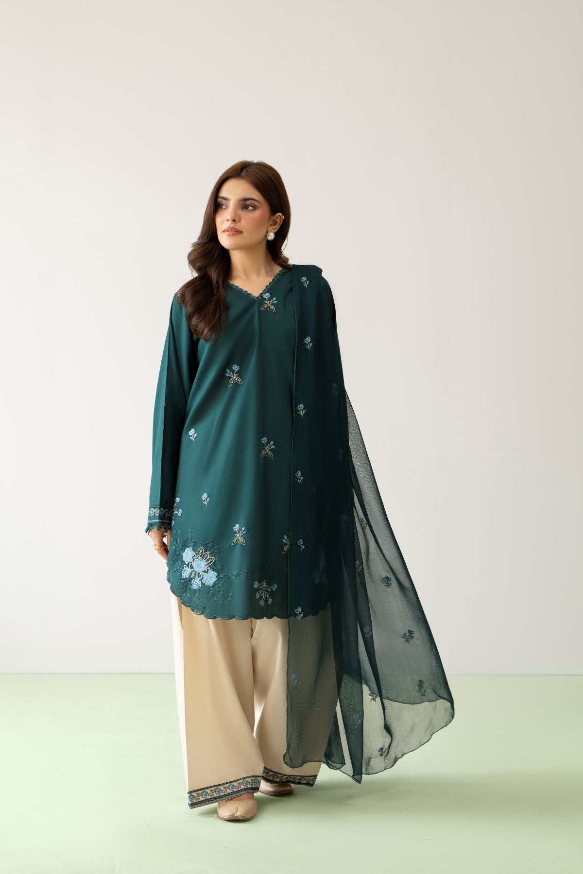 Elara Bloom 2PC