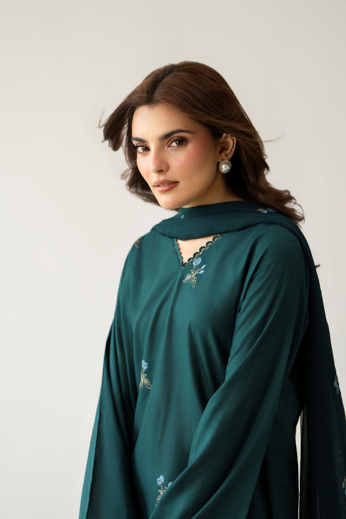 Elara Bloom 2PC