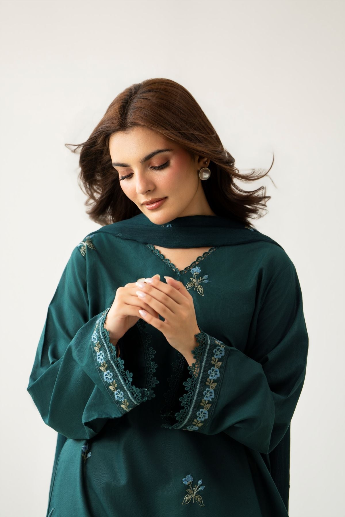 Elara Bloom 2PC