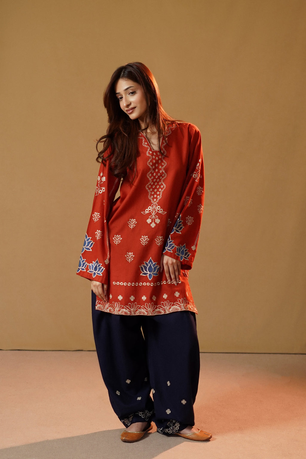 Nayab 2pc