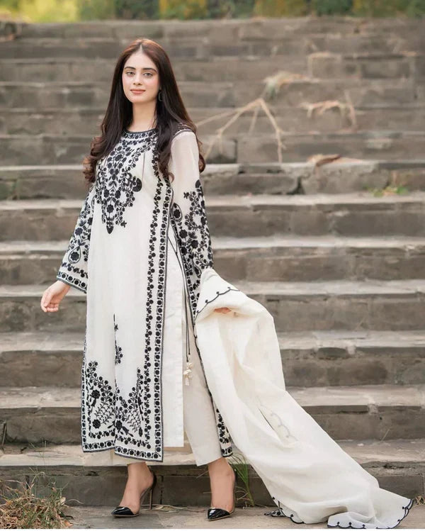 Noor-e-Zeest – Black & White-3PCs