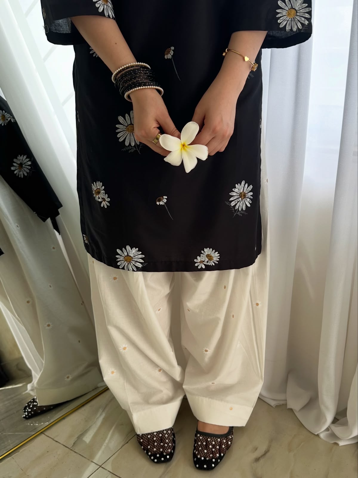 Midnight Sunflower 2PC