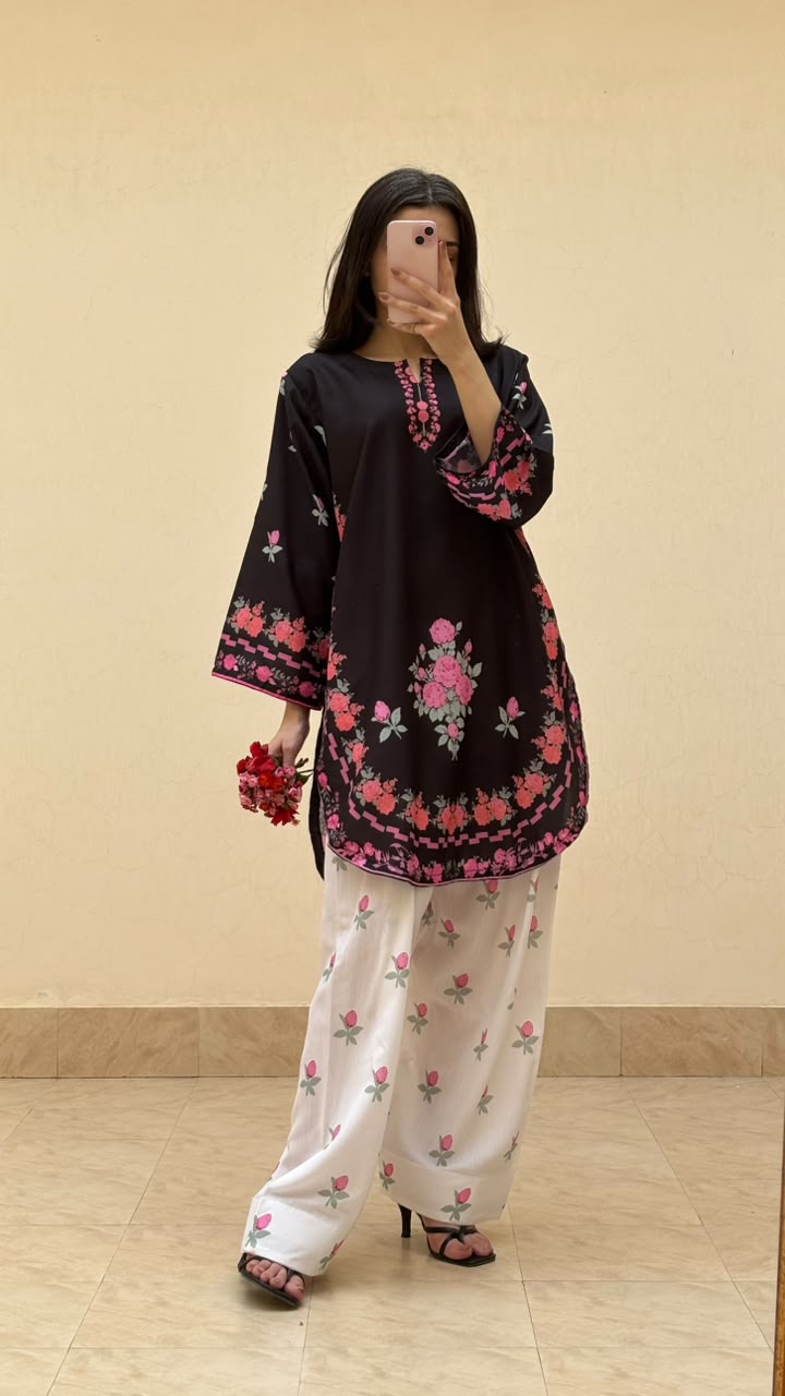 Tulip Bloom 2PC