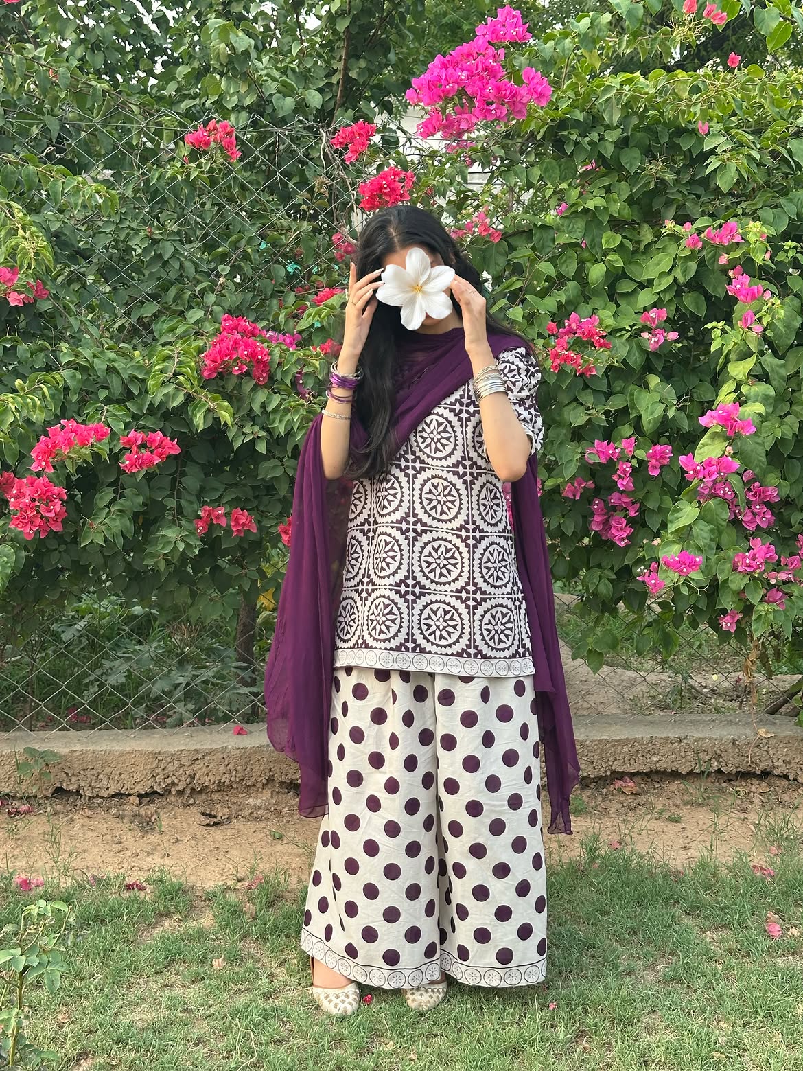 Crimson Elegance 3PC
