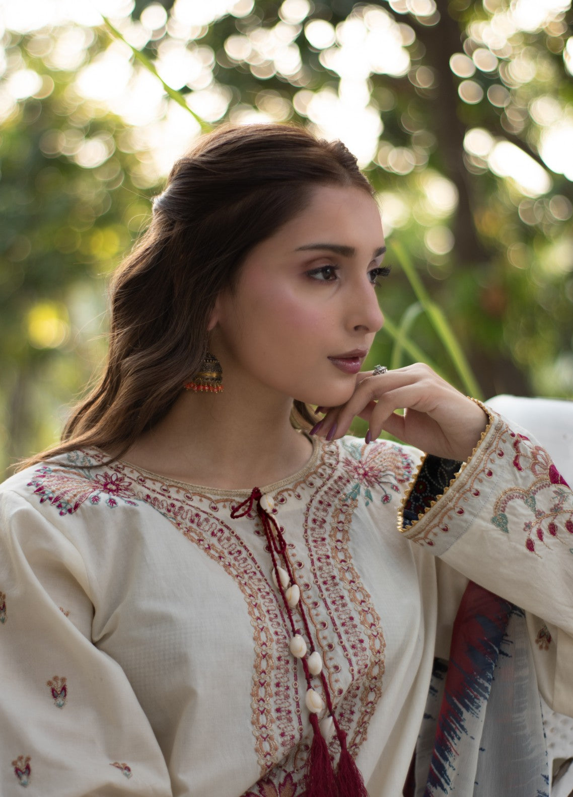 Roya Farshi 2PC